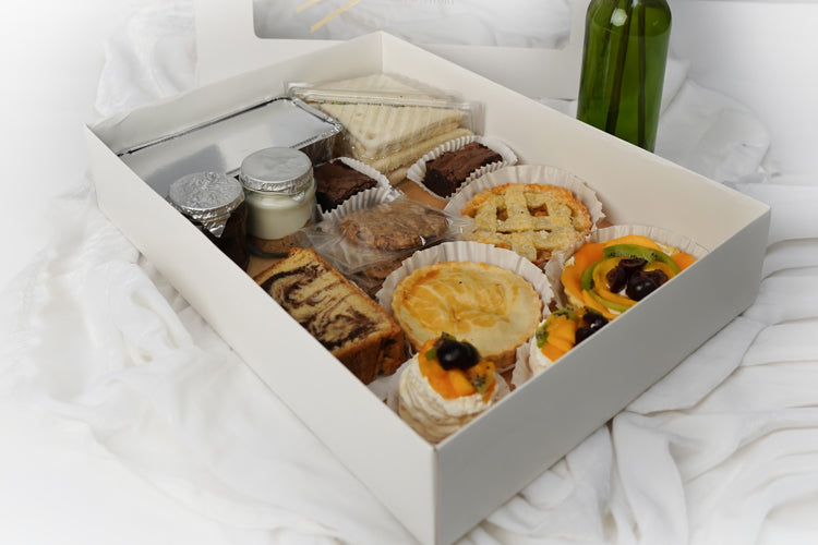 Family Box & Shortbread Combo